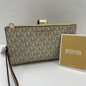 Michael Kors Jet Set Travel Large Double Zip Wristlet Wallet Pale Gold